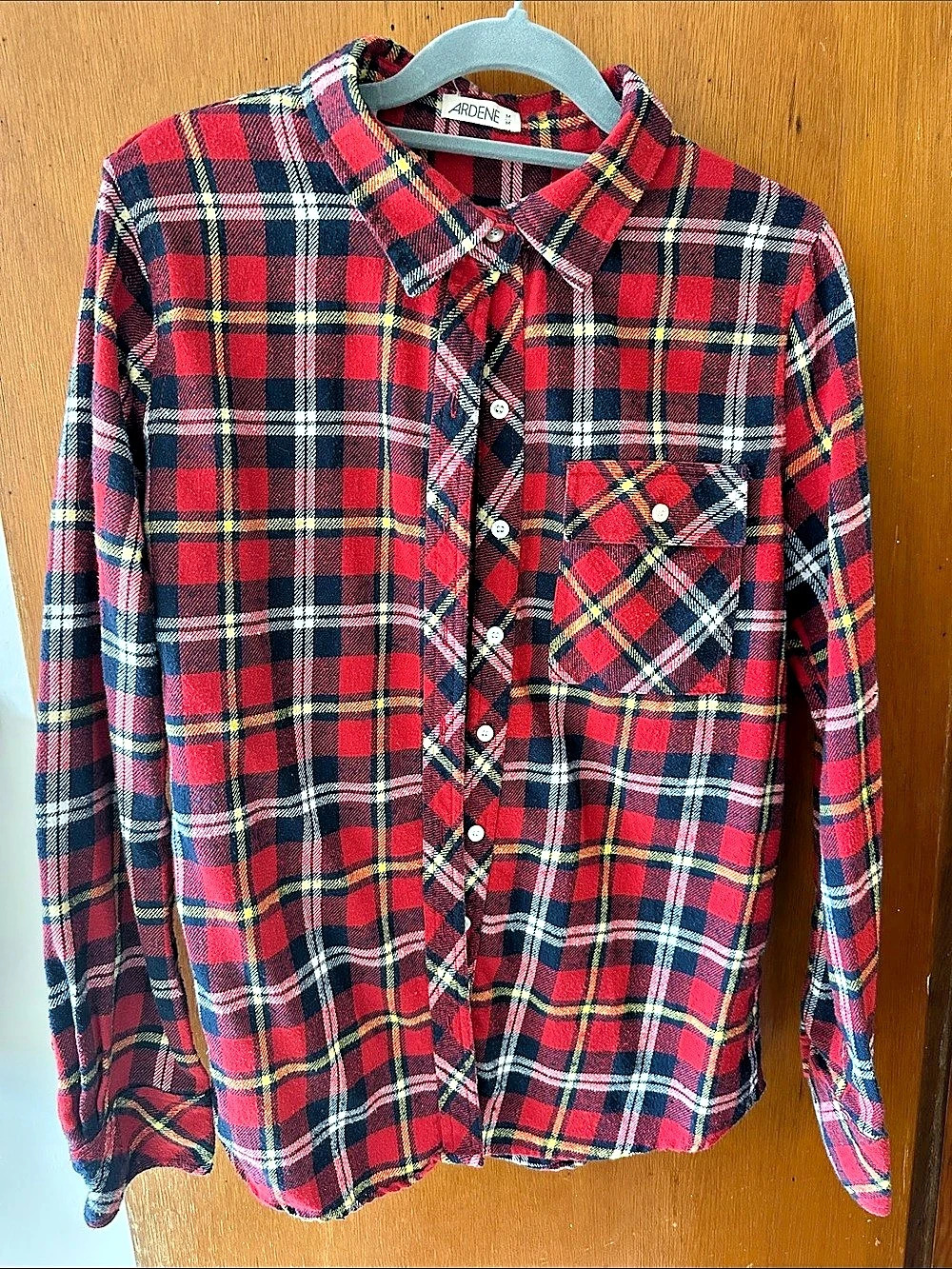 ARDENE Plaid Button Down Shirt in Red & Black Size Medium